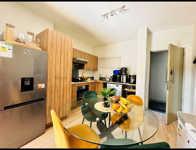 2 BEDROOM APARTMENT TO LET IN FOURWAYS